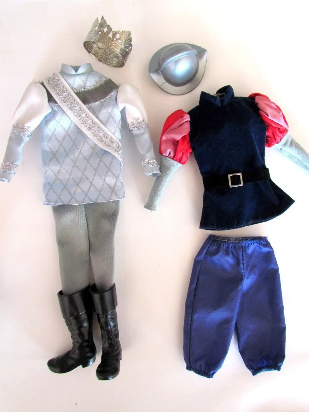 KEN PRINCE CLOTHES: CROWN, HELMET, BOOTS, 2 TUNIC OUTFITS for BARBIE BOYFRIENDS